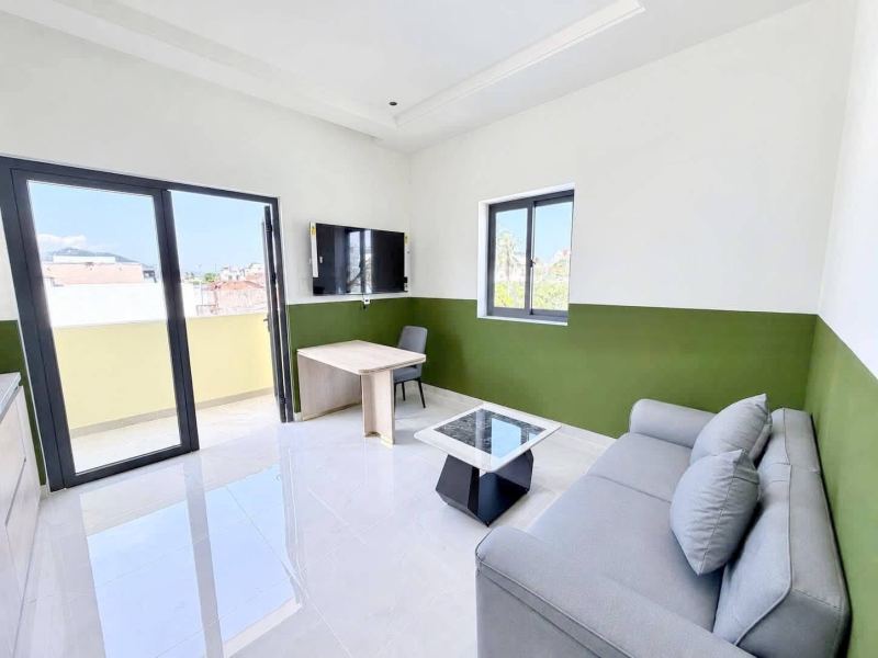 1-Bedroom Apartment with Balcony