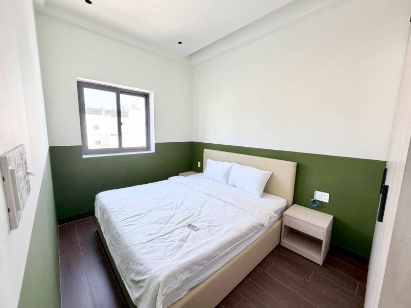 1-Bedroom Apartment with Balcony