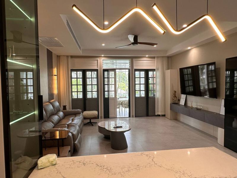 2 Bedroom Apartment in Ocean Breeze Residence