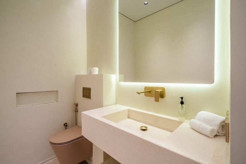 2BR Townhouse in Mas