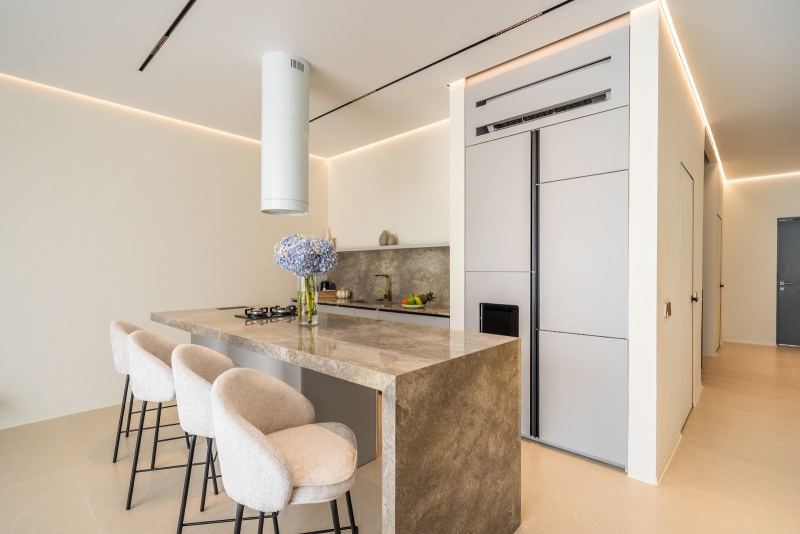 2BR Townhouse in Mas
