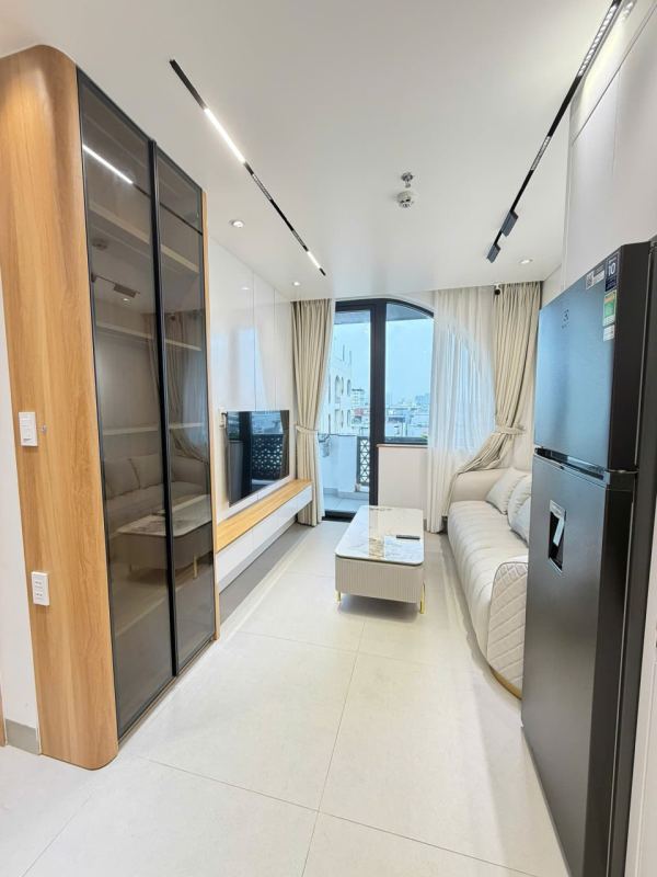 2-bedroom apartment with swimming pool on Ba Huyen Thanh Quan street