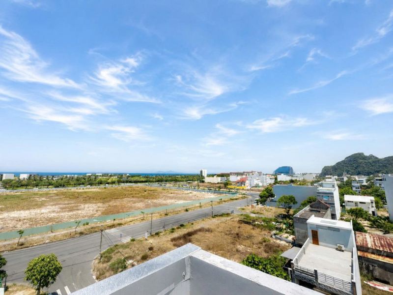 Studio Apartment with Balcony on Thuy Son 5 Street (Room 301)