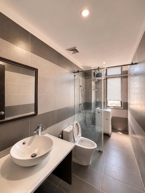 Studio Apartment with Balcony on Thuy Son 5 Street (Room 301)