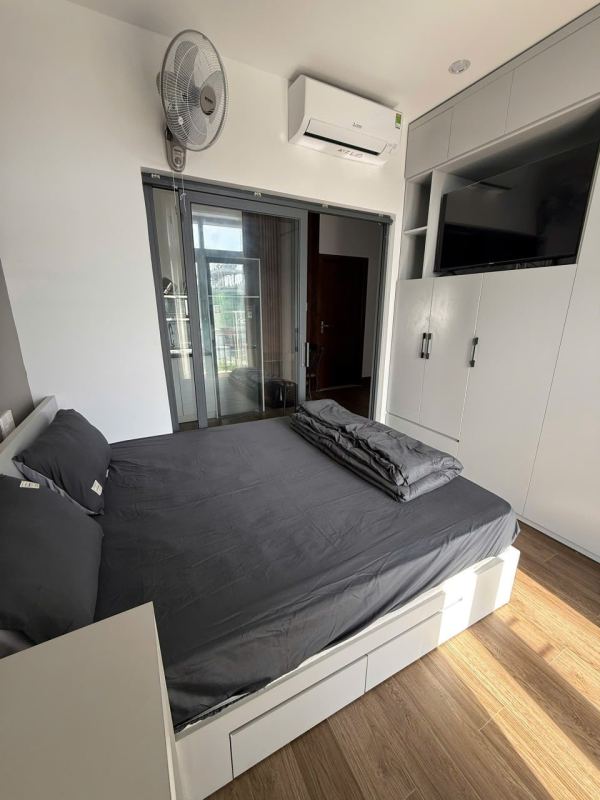 1-bedroom apartment with balcony in My An