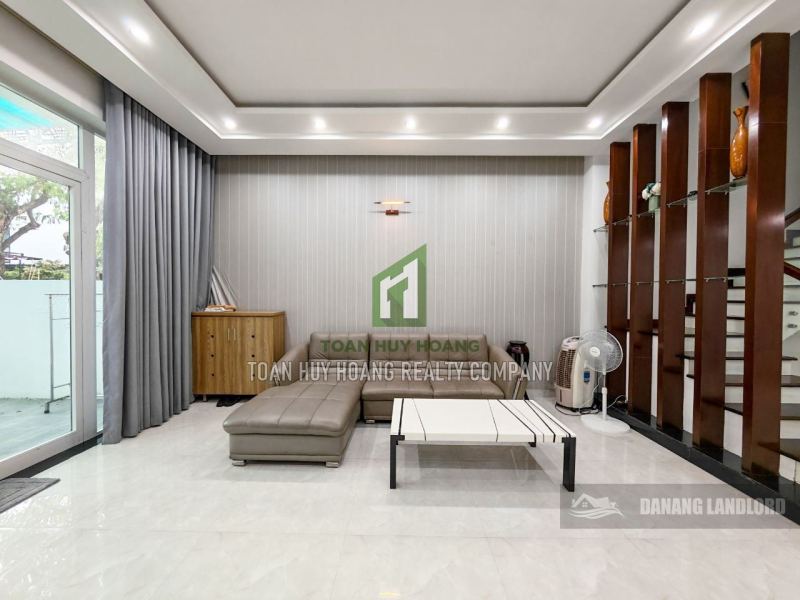 3BR House in Euro Village