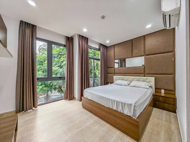 2BR Apartment on Cao Ba Quat Street