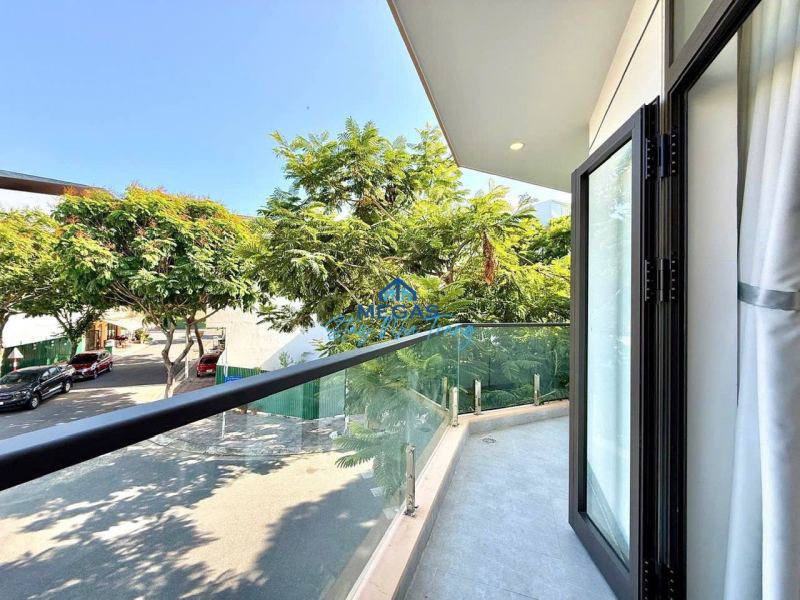 1-Bedroom Apartment in Ha Quang 2