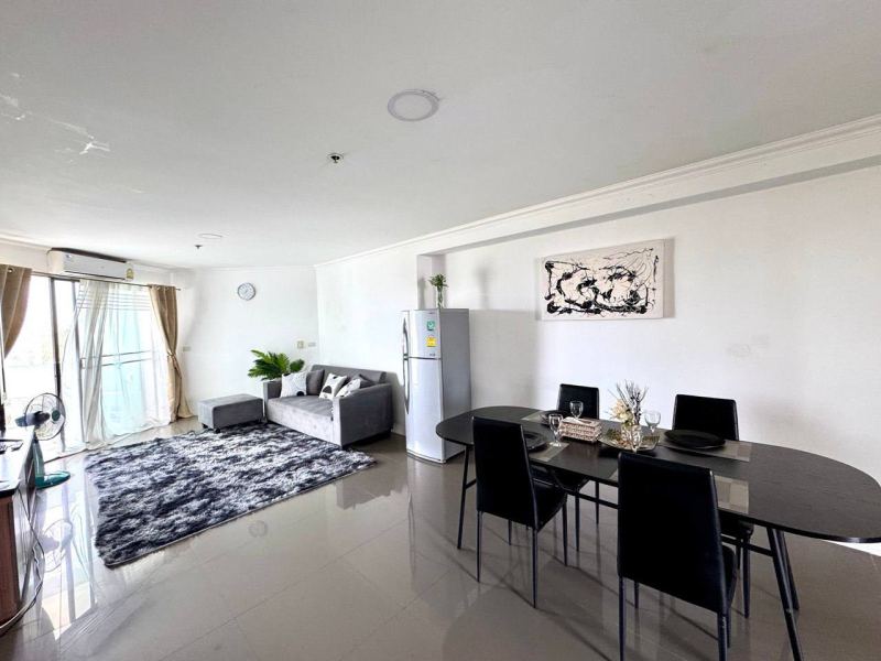 2-bedroom beachfront apartment at Paradise Condo