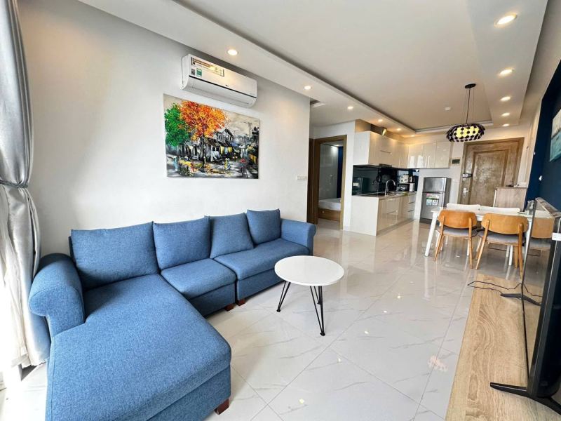 High-floor 2-bedroom apartment in My An, Muong Thanh