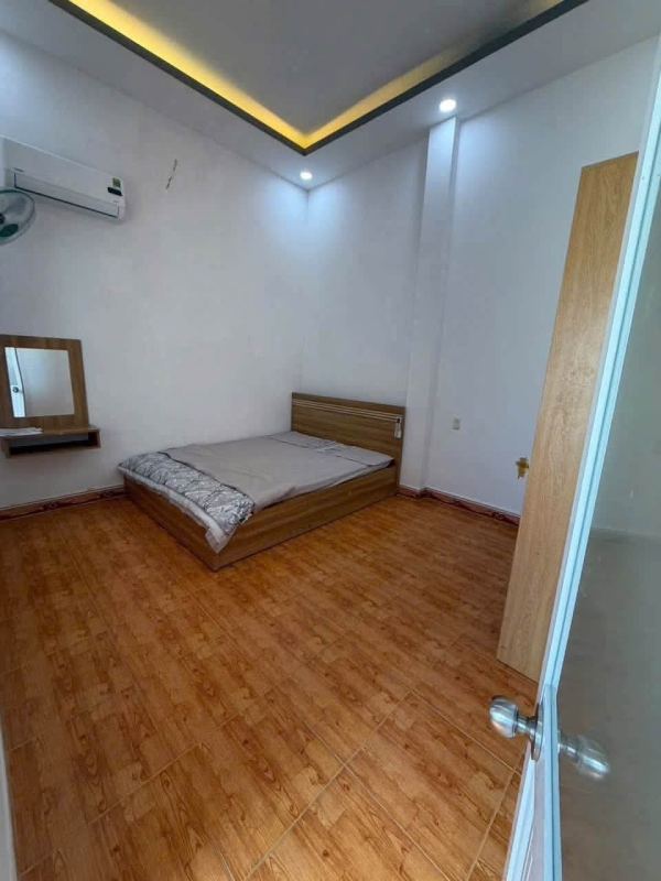 3-Bedroom House in Hon Xhen