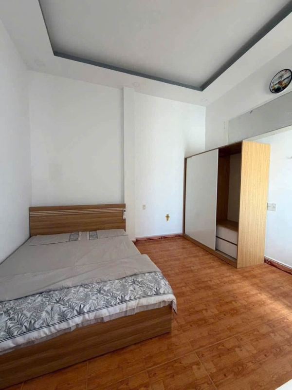 3-Bedroom House in Hon Xhen