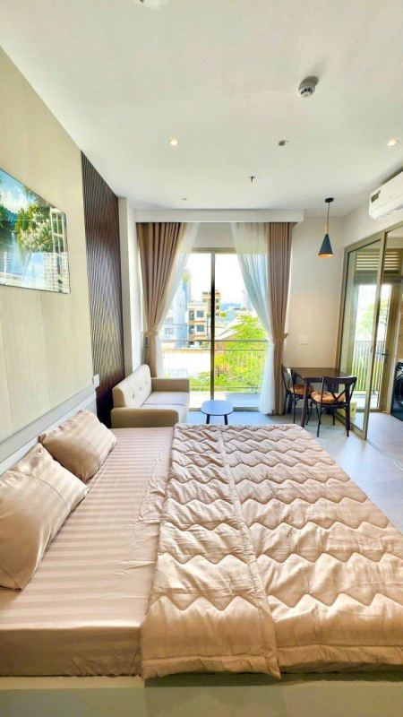 1BR apartment on Hoai Thanh