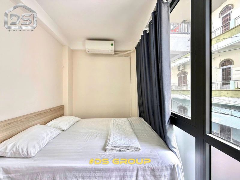 2BR apartment on Hung Vuong Street