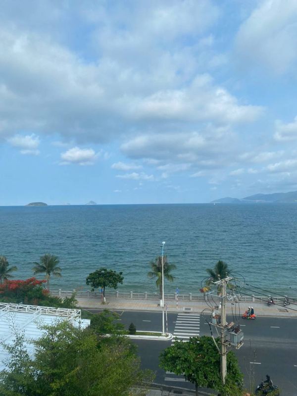 Studio with sea-view balcony in Vinh Hai