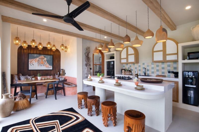 3-Bedroom Villa in Tumbak Bayuh with Rice Field View