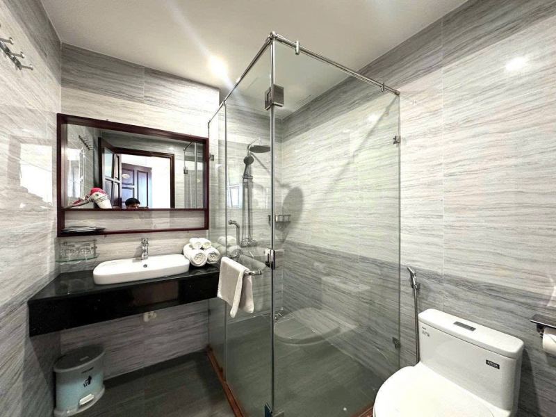 1-Bedroom Apartment Near the Beach