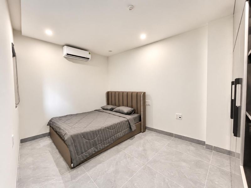 2BR Apartment in My An, Hoai Thanh Street
