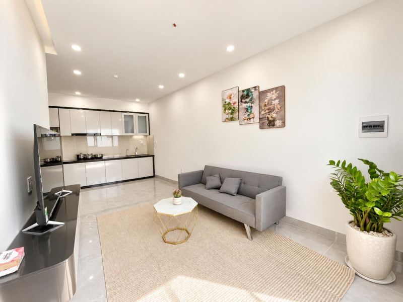 2BR Apartment in My An, Hoai Thanh Street