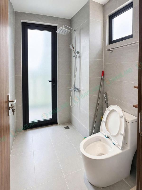 2BR Apartment on Hoai Thanh Street, My An