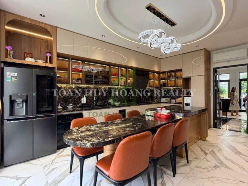 3-Bedroom House with Garage & Sauna in Nam Hoa Xuan