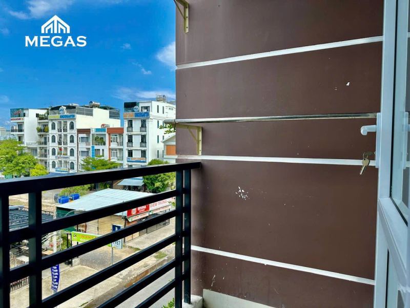 Studio Apartment with Balcony in Acc Vuon Xoai