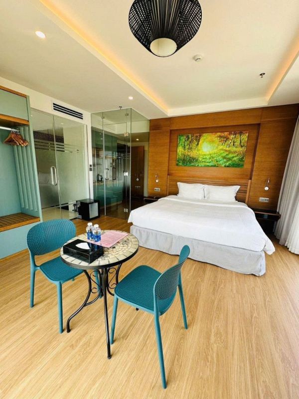 1-Bedroom Apartment - Room 1502