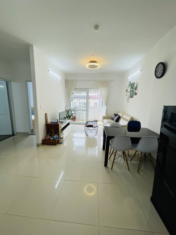2-Bedroom Apartment in Binh Phu 2