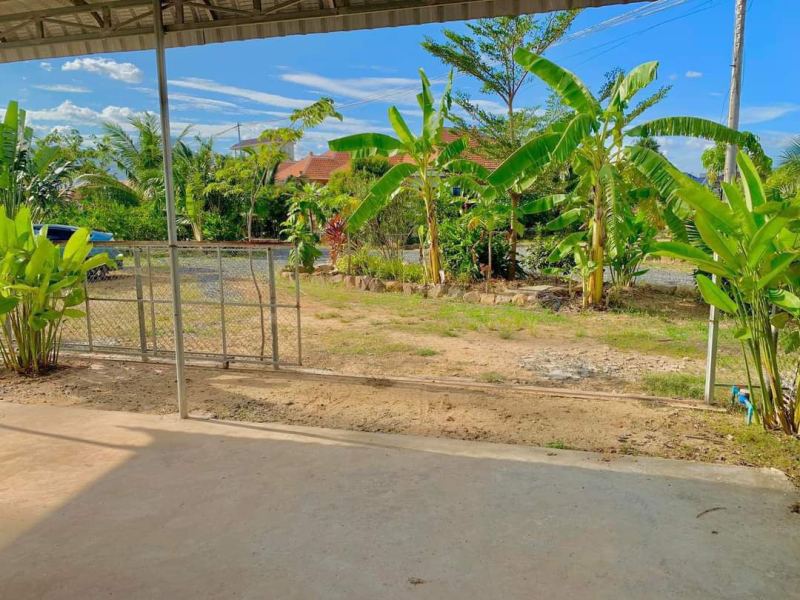 1-bedroom house near Durian Roundabout