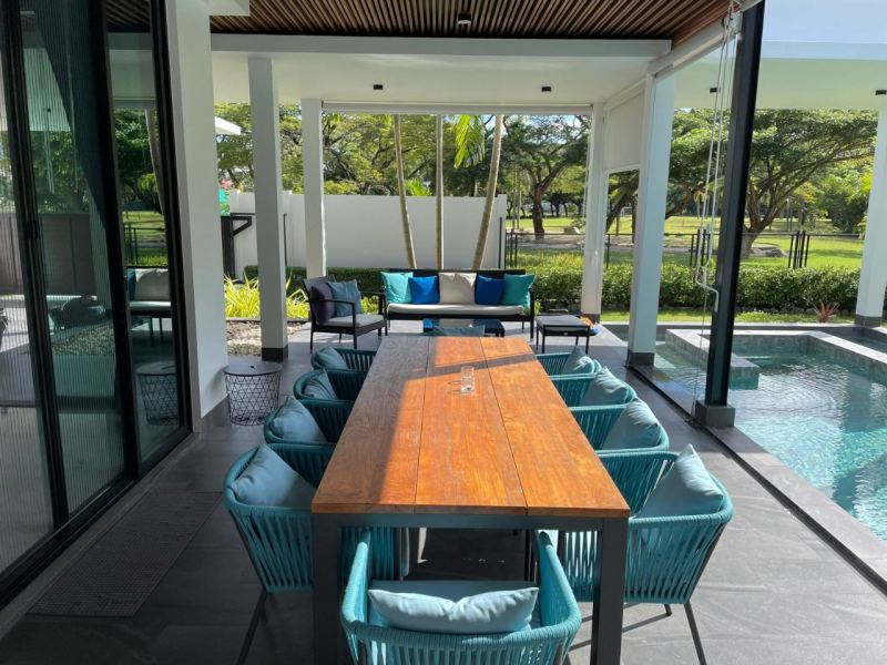 5-Bedroom Villa in Nai Harn