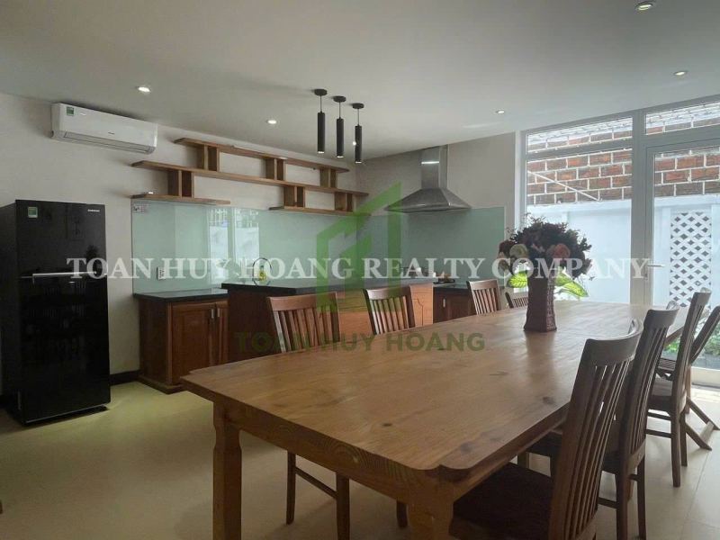 3BR House in Euro Village