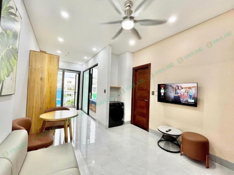 1BR Apartment on Nguyen Phuoc Lan