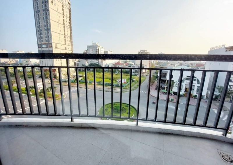 1 Bedroom Apartment with Pool in Room 202