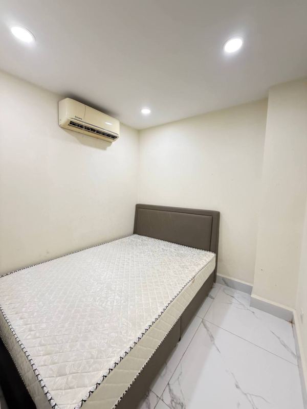 2-Bedroom Condo near Vanda Institute