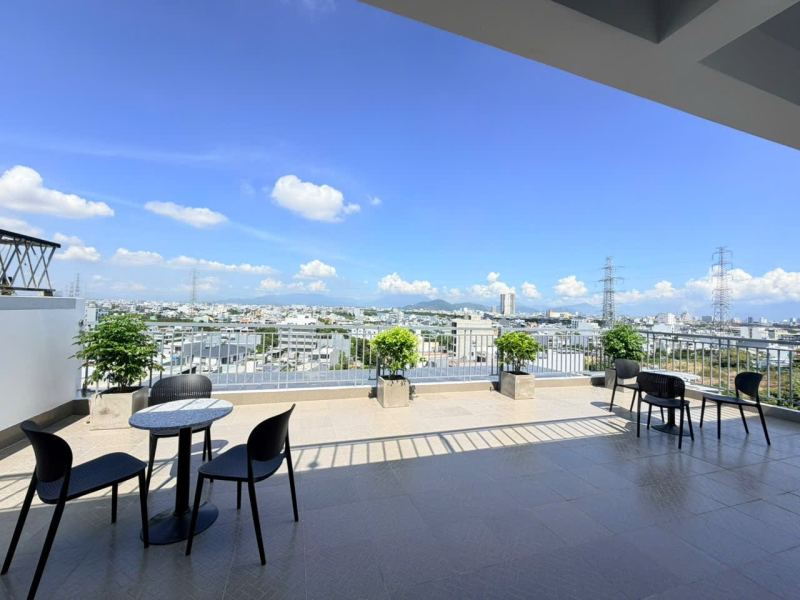 2-Bedroom Apartment with Pool (Room 604)