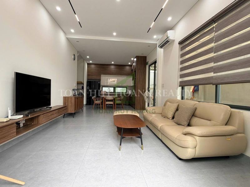 4-bedroom villa near Thuan Phuoc Bridge