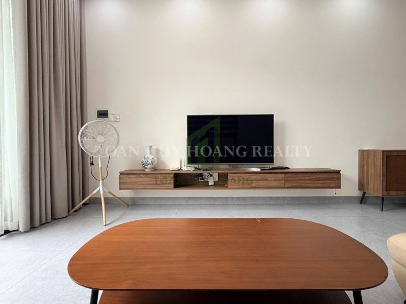 4-bedroom villa near Thuan Phuoc Bridge