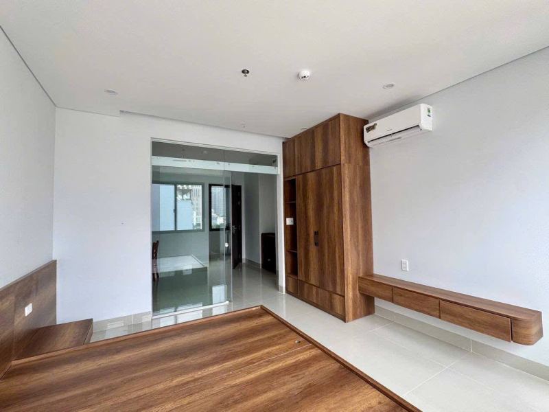Brand-New 1-Bedroom Apartment on Le Thuoc Street