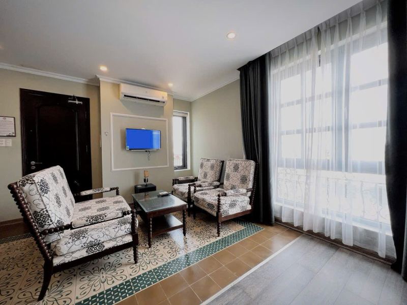 1-Bedroom Apartment with Big Window