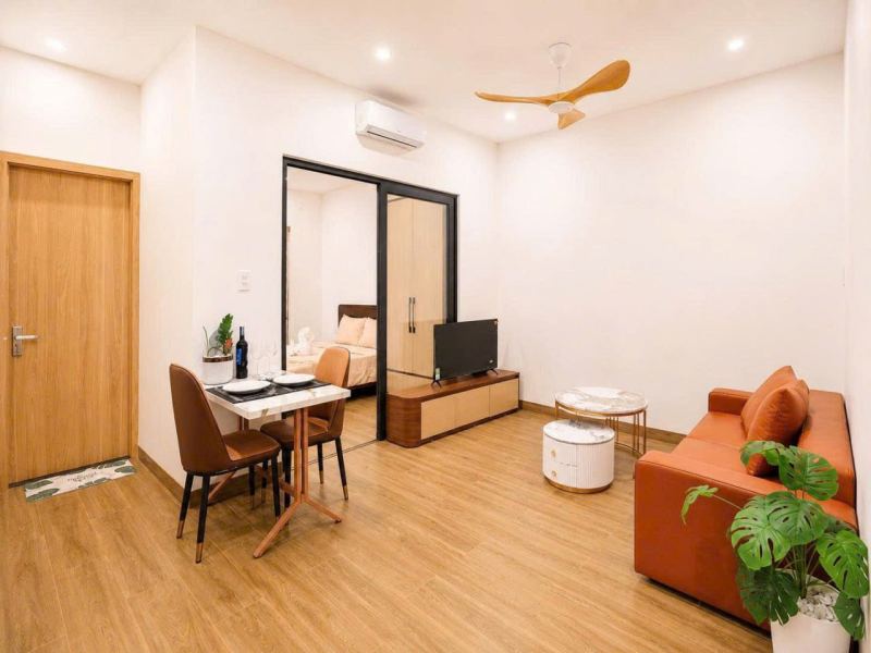 1-Bedroom Apartment with Sea View Balcony on Dinh Dat Street