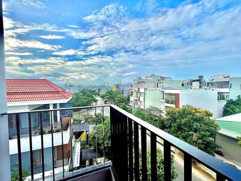 1BR apartment in Khue My on Doan Khue