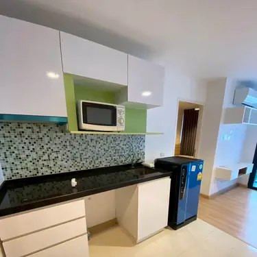 1-комнатный кондоминиум в комплексе Chateau In Town Phahonyothin 32, Бангкок