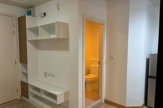 Кондоминиум J Condo Sathorn Kanlapaphruek