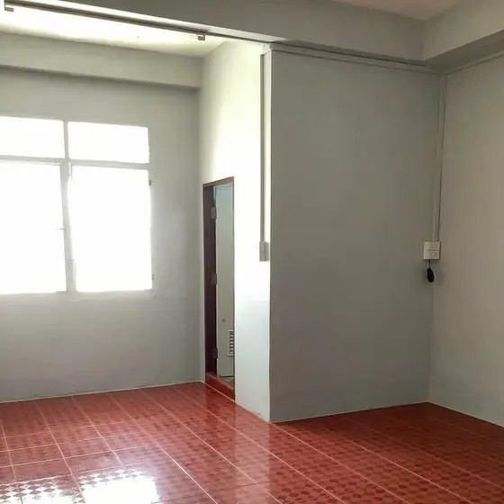 Room in Setthakit Village Soi 31