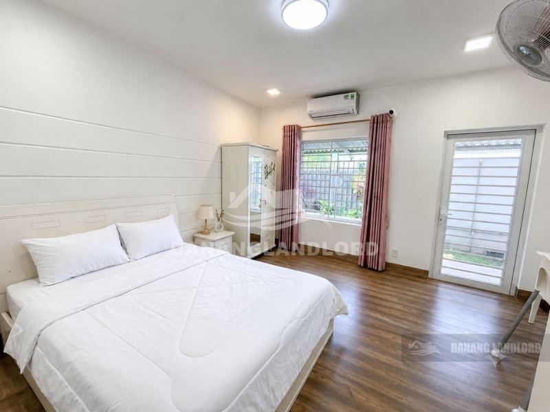 3 Bedroom House Near Beach in Da Nang