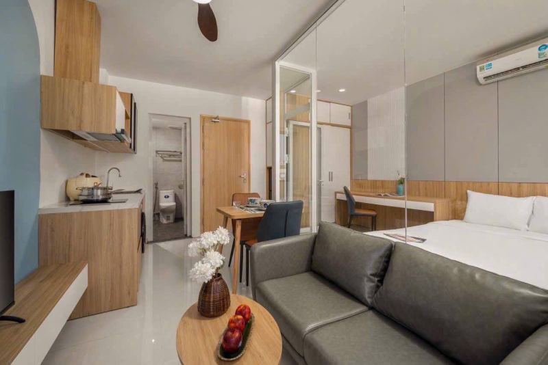 Modern 1-Bedroom Apartment in Son Tra
