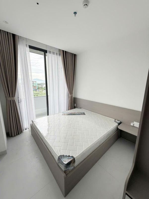 2 Bedroom Apartment with Balcony Danang