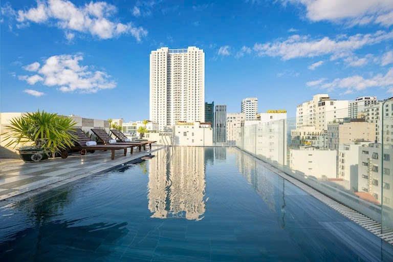 2 Bedroom Apartment on Le Quang Dao Street