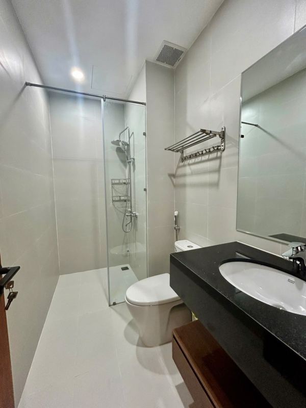 Studio with Balcony in Khue My