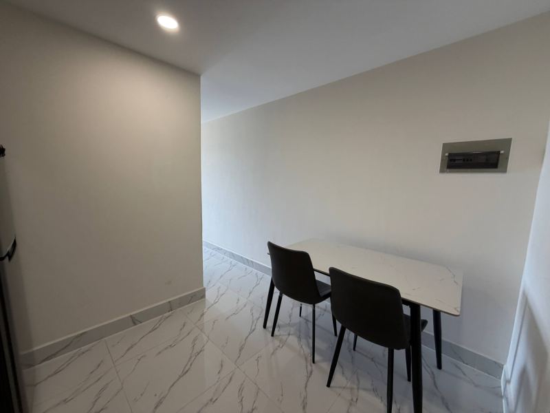 Furnished Single Room at UK 28Mithona